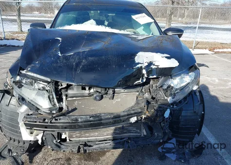 2015 Nissan Rogue S z USA, uszkodzony, nr VIN KNMAT2MT1FP531882